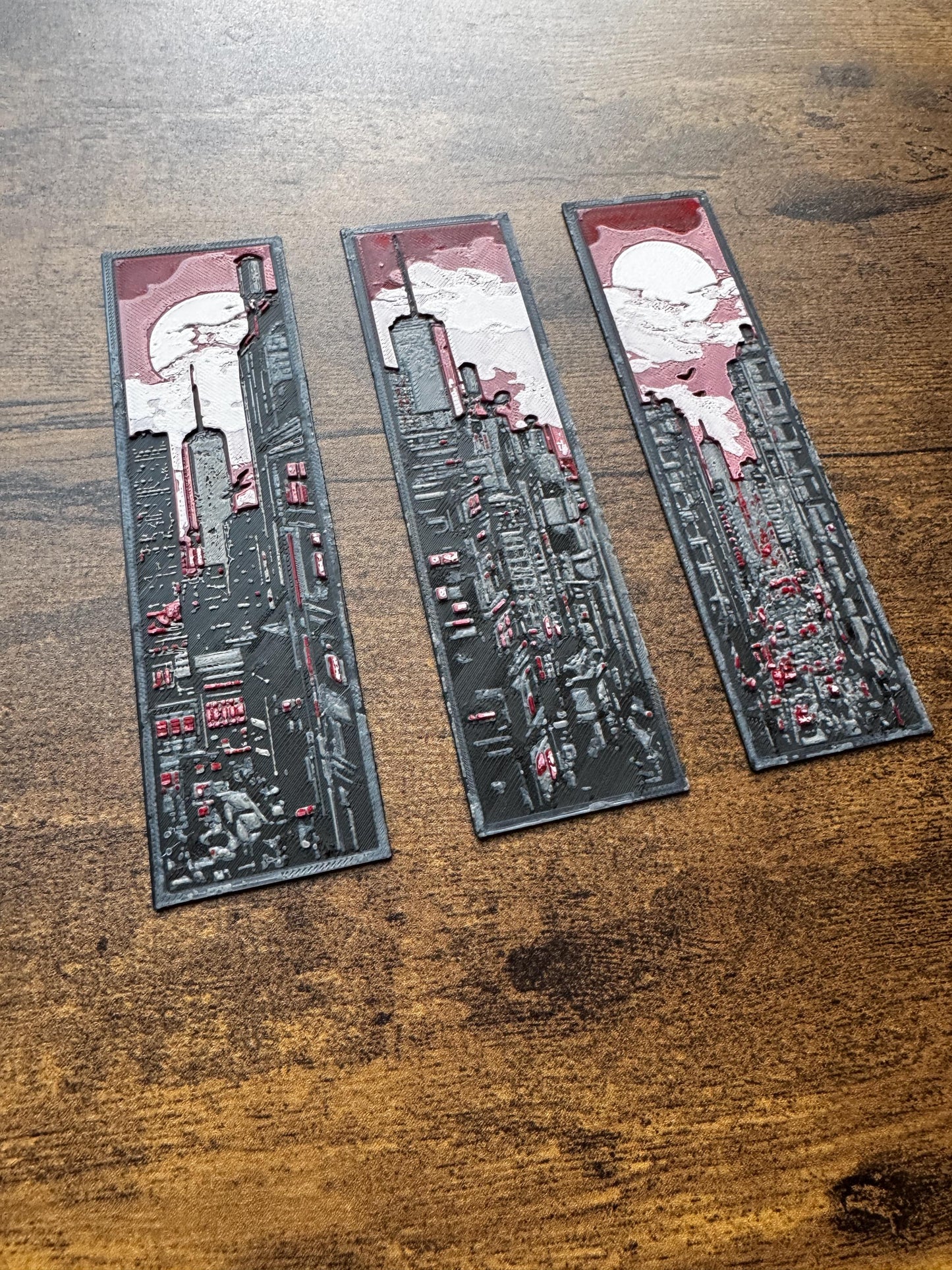 Endless Metropolis Bookmark Set – Futuristic Cityscape with Neon Tones & Glowing Moon | Dystopian-Inspired 3D Printed Bookmarks