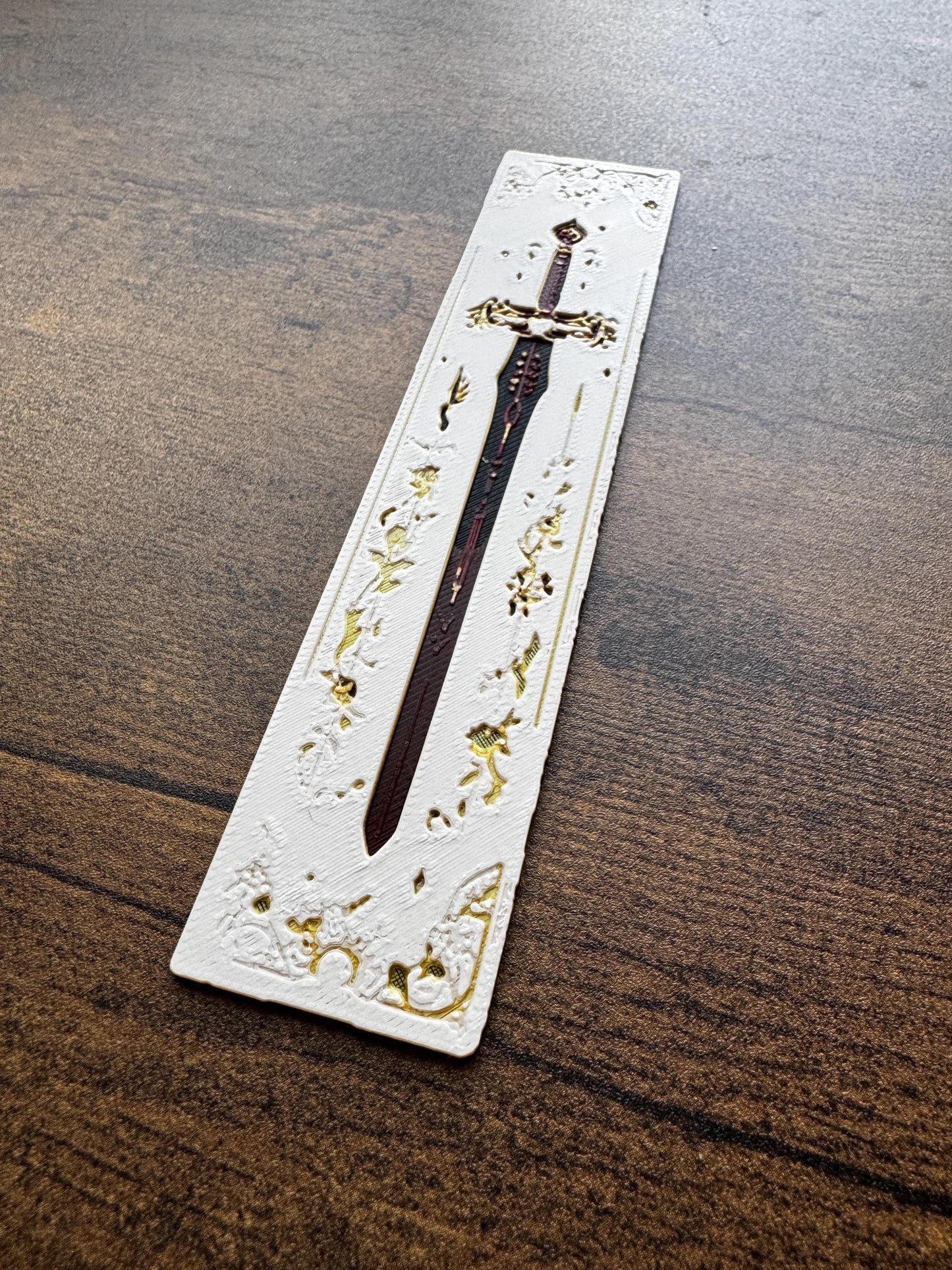 Elven Blades Bookmark Set – Enchanted Fantasy Sword Bookmarks with Vines & Gold Accents | 3D Printed Elven-Inspired Bookmarks