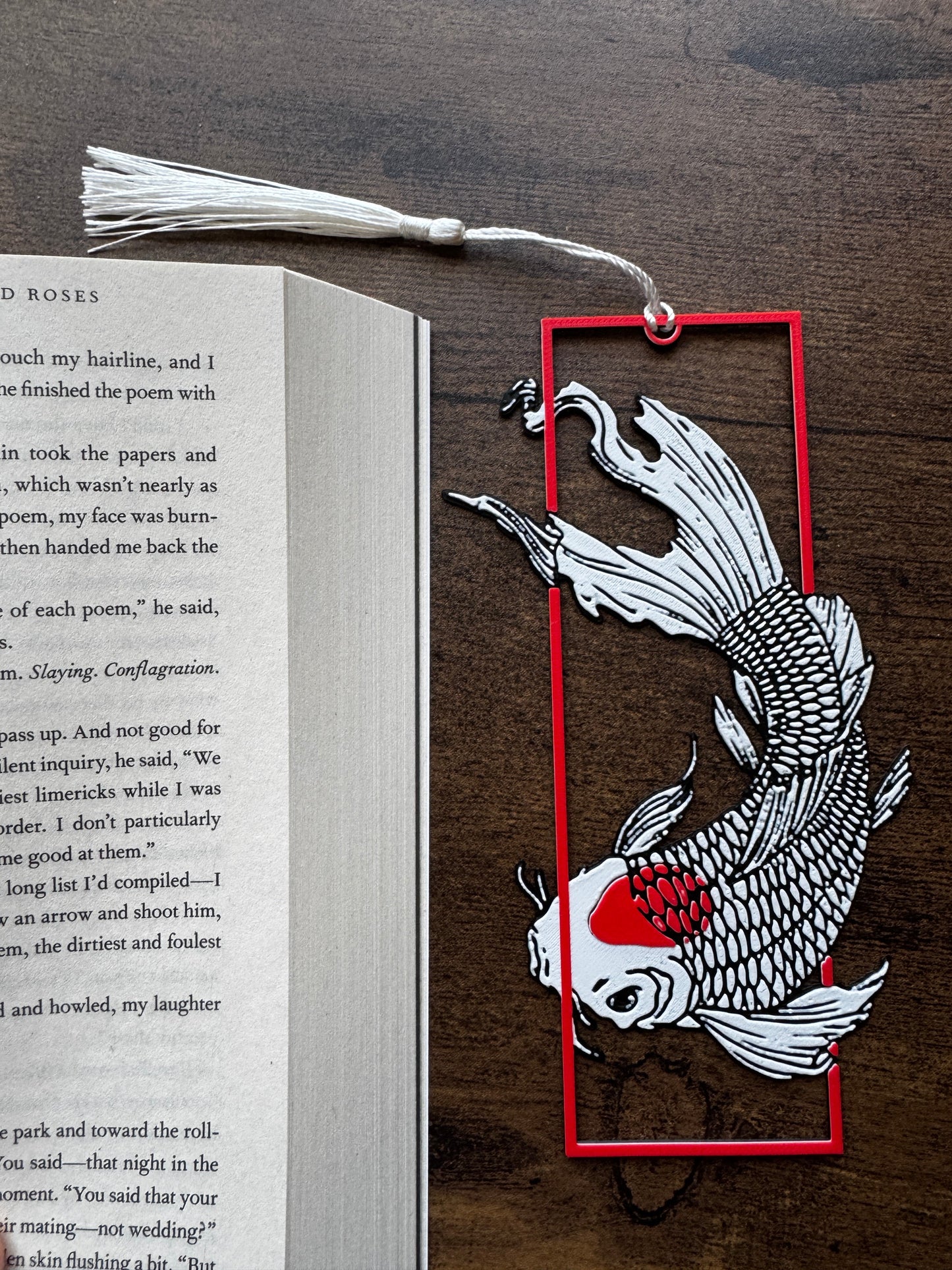 Tancho Koi Bookmark – 3D Printed Japanese Fish Design, Minimalist Red & White, Symbol of Luck & Strength